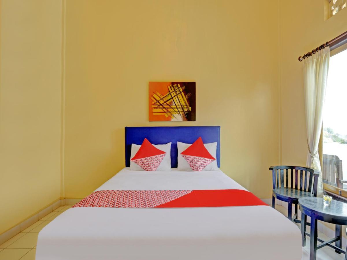 Oyo 3096 Hotel Dewi Warsiki Gilimanuk Luaran gambar