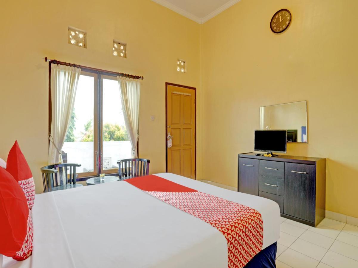 Oyo 3096 Hotel Dewi Warsiki Gilimanuk Luaran gambar