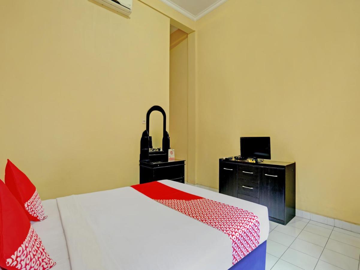 Oyo 3096 Hotel Dewi Warsiki Gilimanuk Luaran gambar